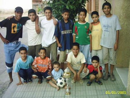 lfarka ta3na et l'entraineur w lkass o drari sghare ta3 lhouma